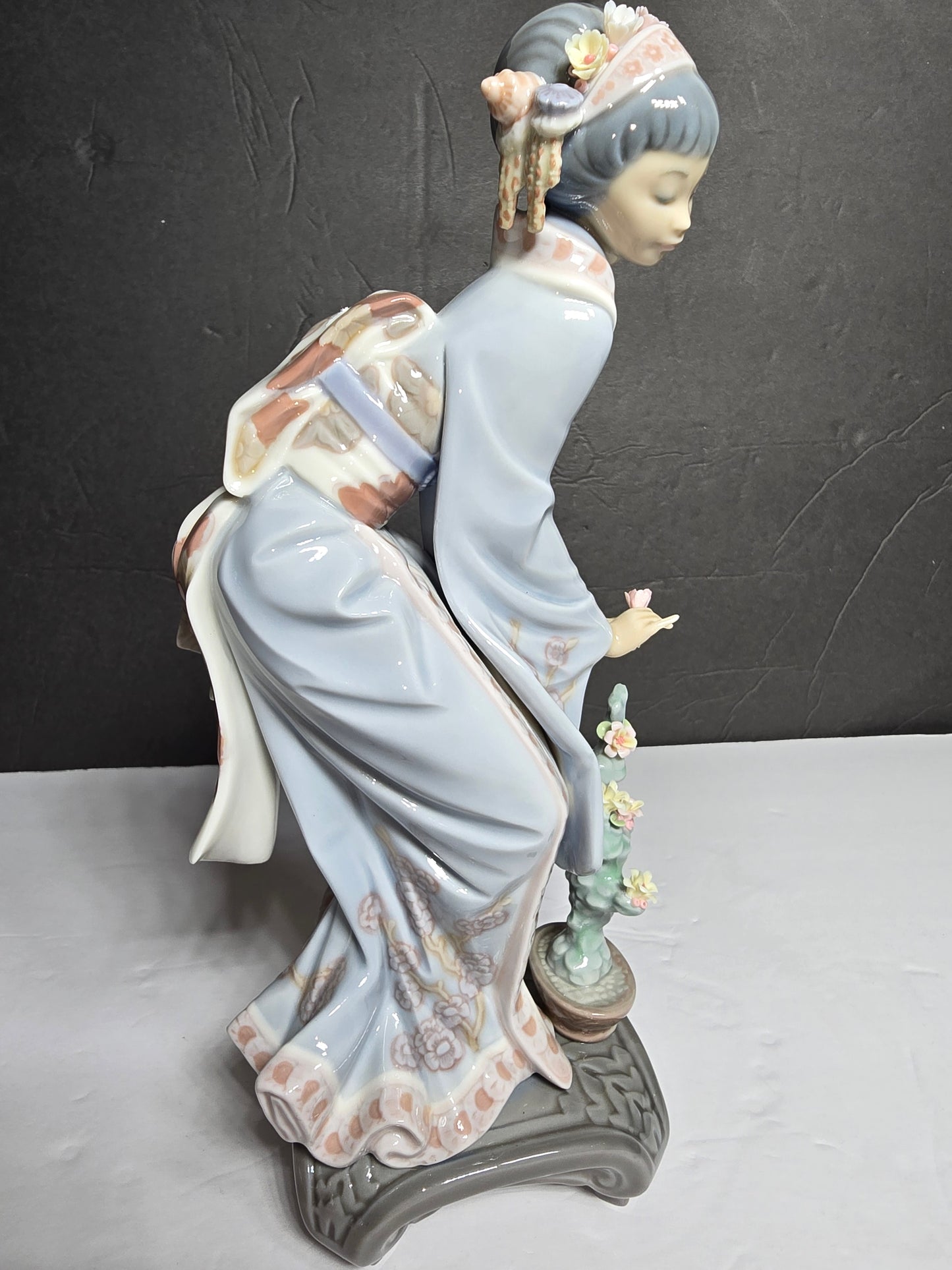 Vintage Lladro #1449 Miyuki Japanese girl