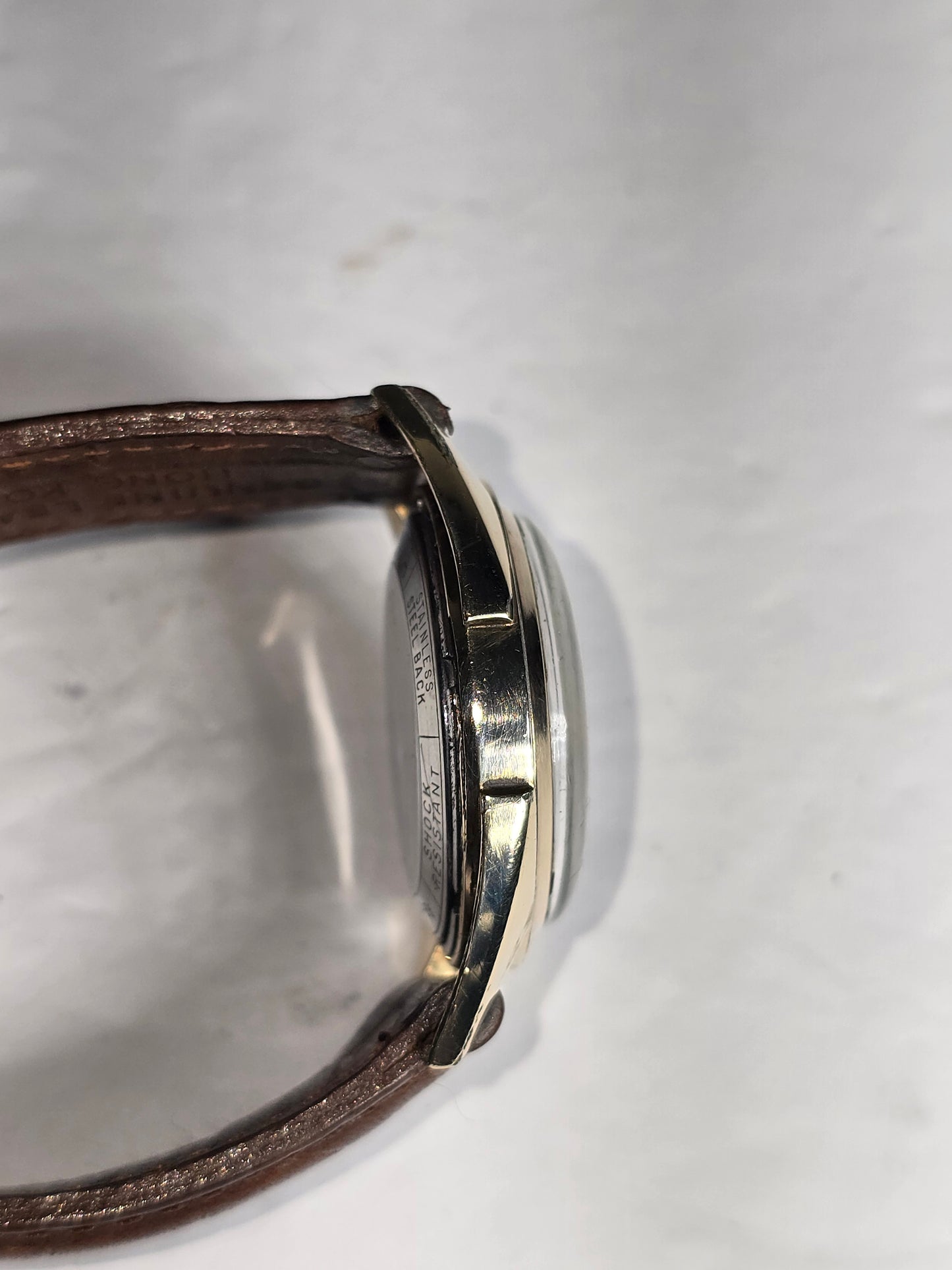 Vintage Bulova 23 automatic 14k capped bezel