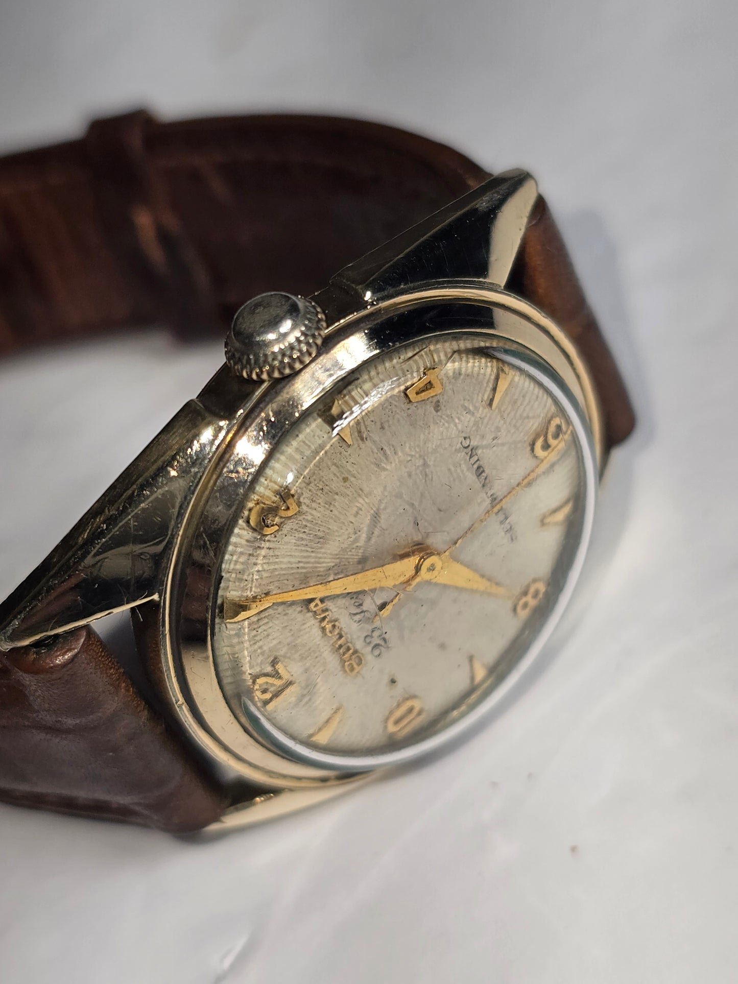 Vintage Bulova 23 automatic 14k capped bezel