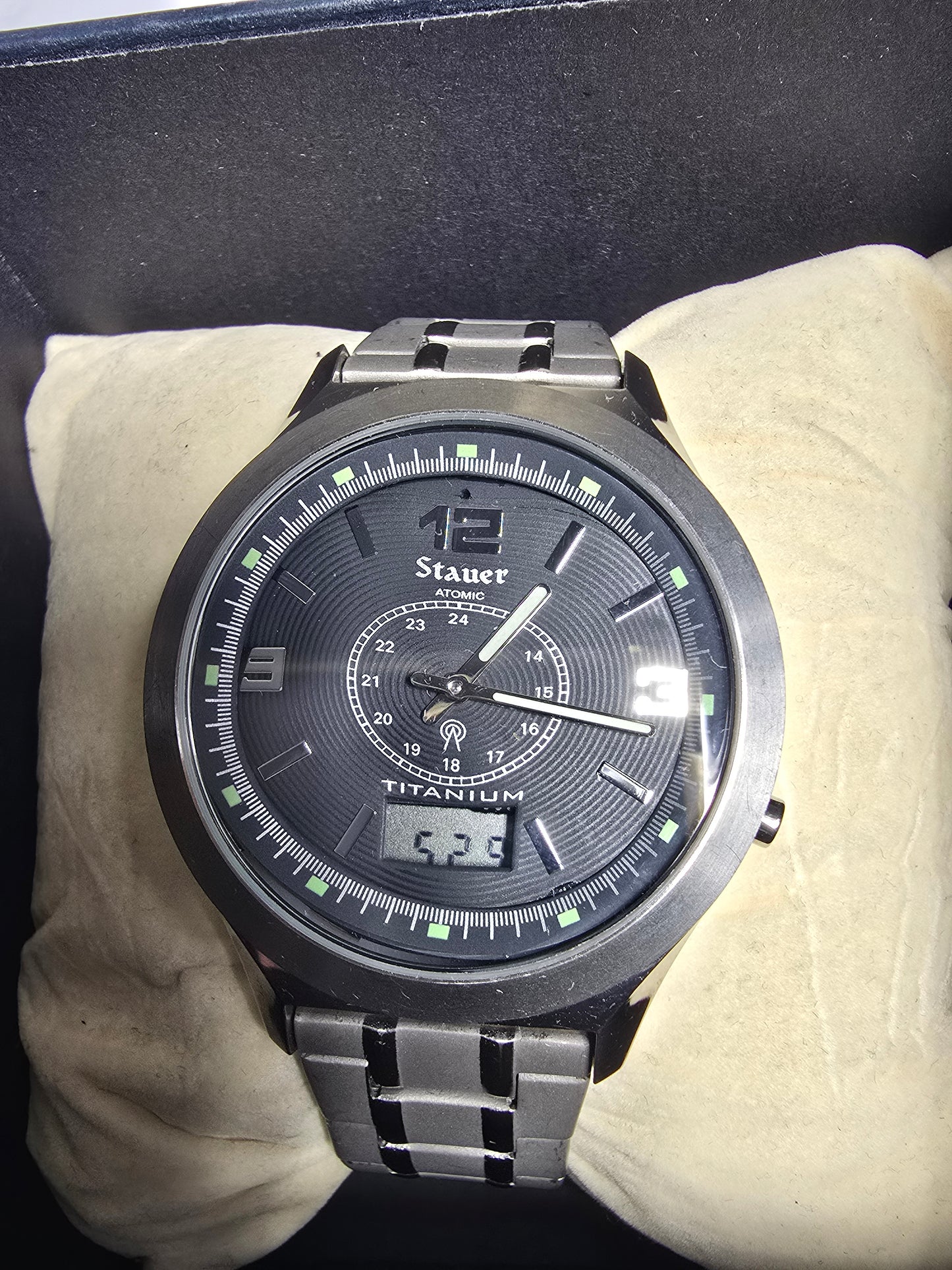 Vintage Stauer Titanium Atomic watch 15442 new with box