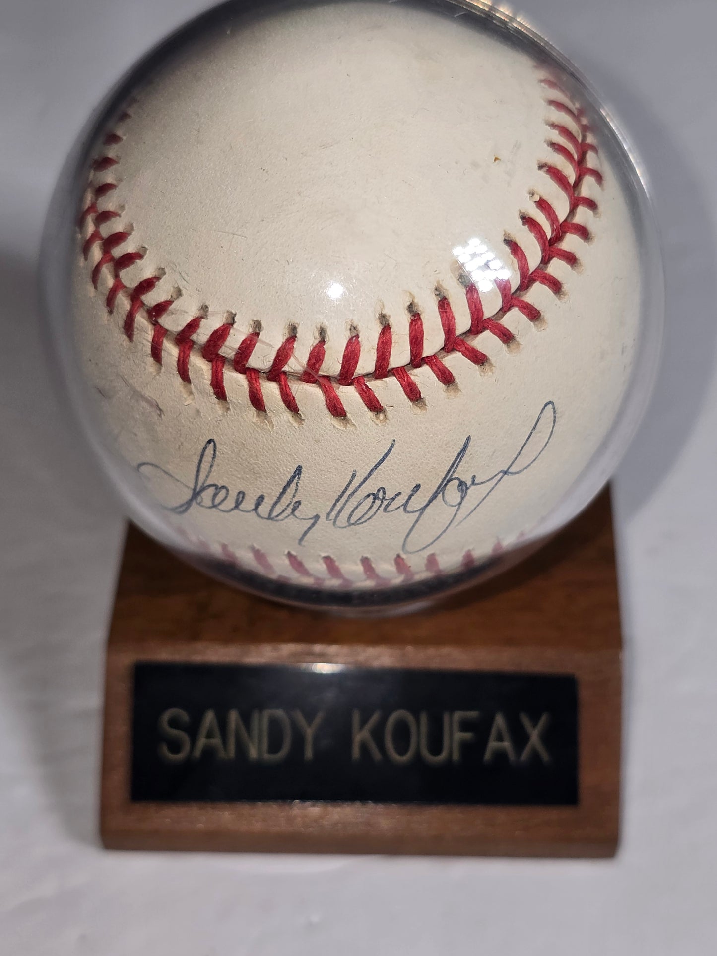 Vintage signed Sandy Koufax enclosed and authenticated JSA