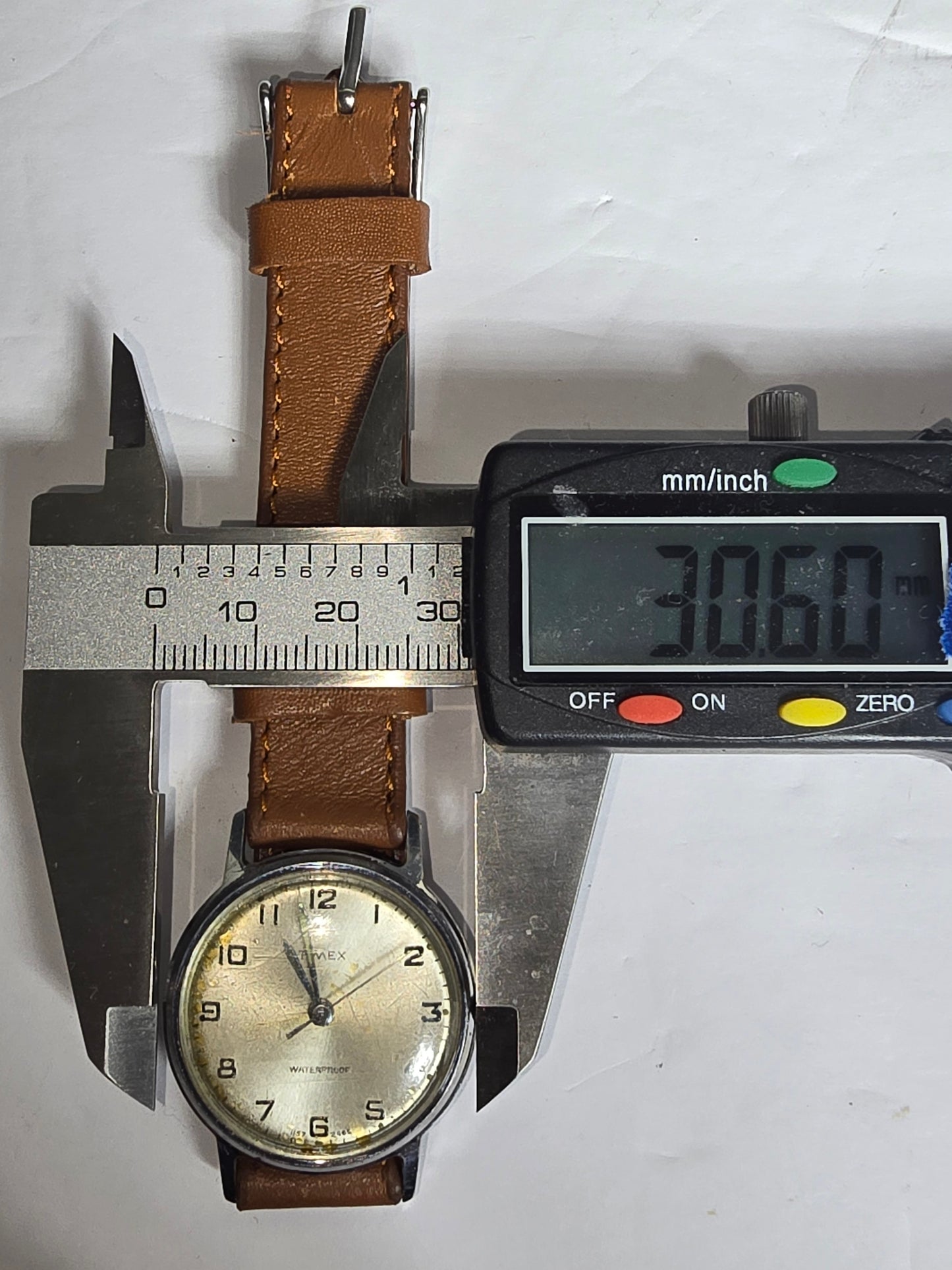Vintage 1965 Timex Mercury/Sprite mechanical watch