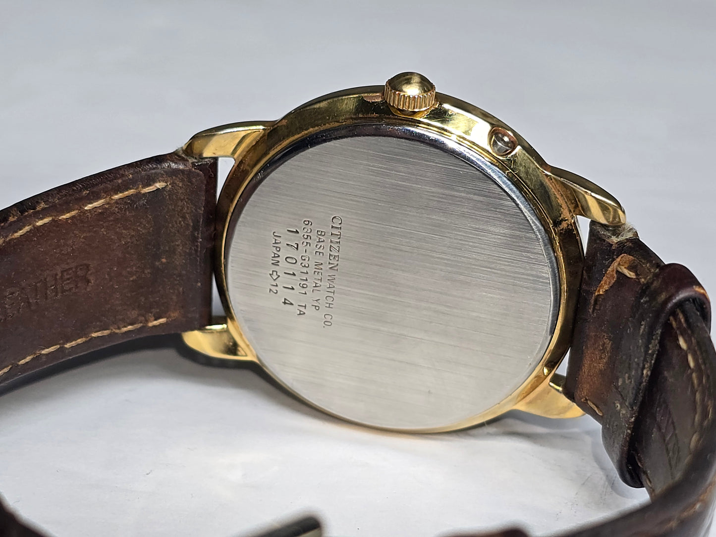 Vintage rare Citizen Elegance triple calendar watch