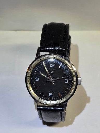 Vintage 1970's Elgin stainless steel watch