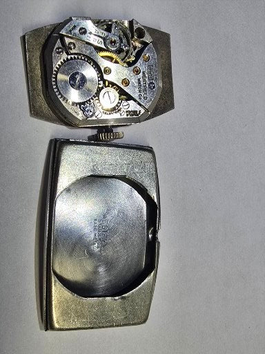 Scarce Westfield by Bulova 1930's men's watch original fifth av presentation box