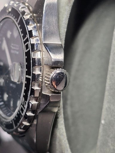 Vintage Citizen Eco-Drive diver-watch BM0560-57E