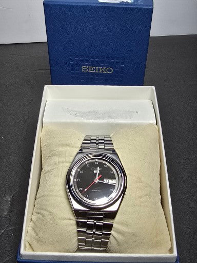Vintage Seiko 5 Automatic 7009-376A NWB