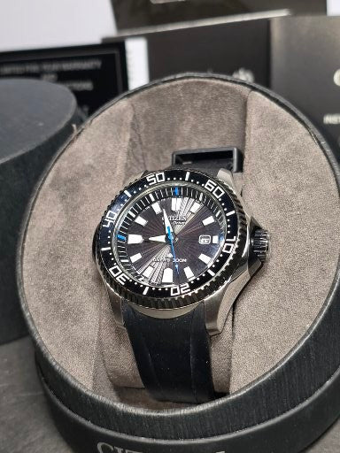 Vintage Citizen Promaster diver eco-drive Model BN0085-01E
