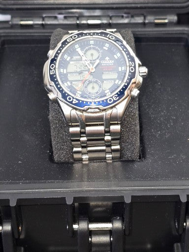 Vintage Citizen promaster Navistar C402-Q02080