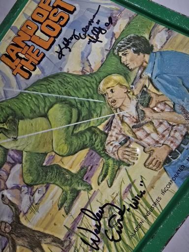 Vintage 1975 signed Land of the lost lunch box with JSA COA highly collectable